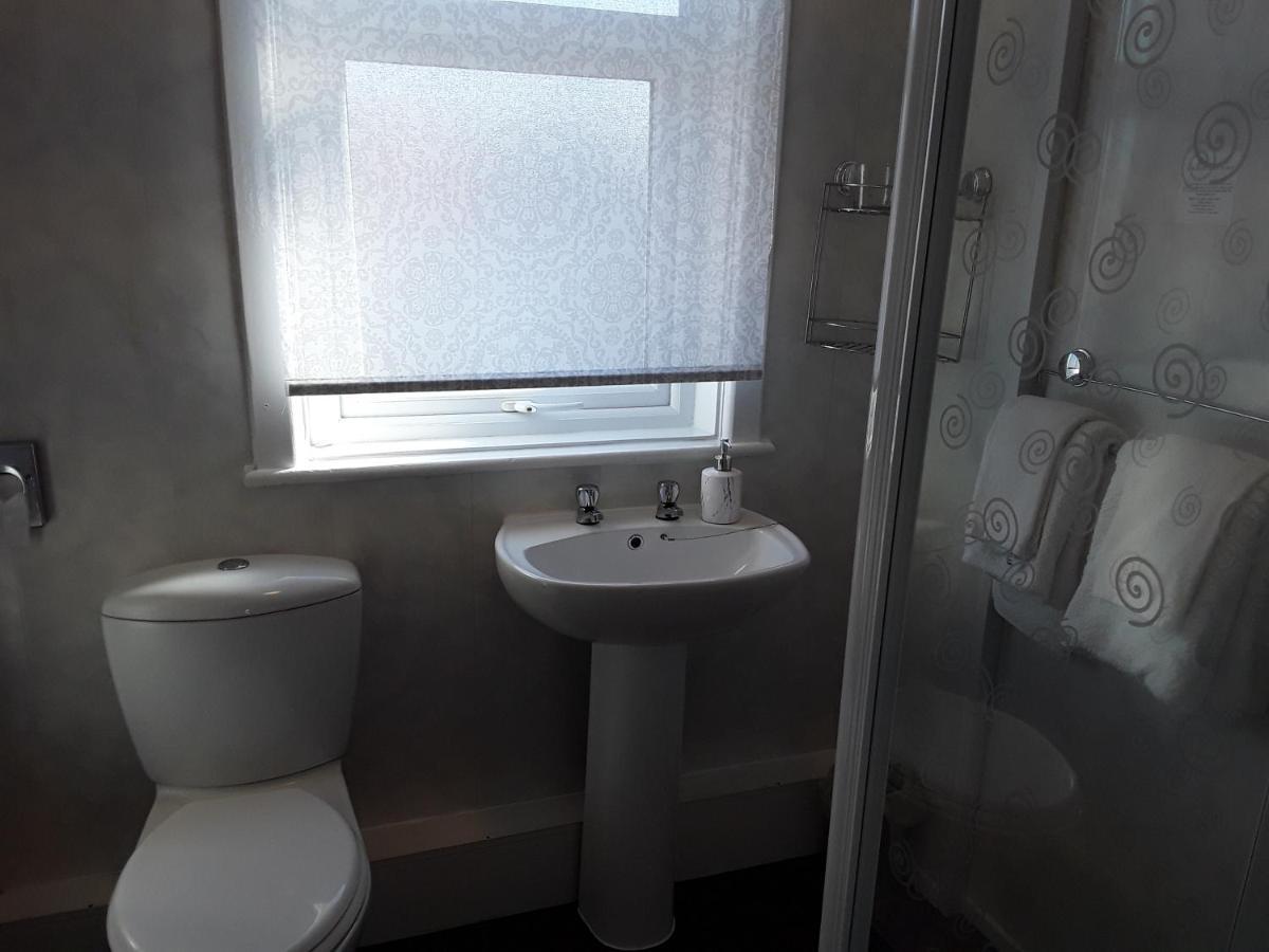 140 Bond Hotel Blackpool Luaran gambar