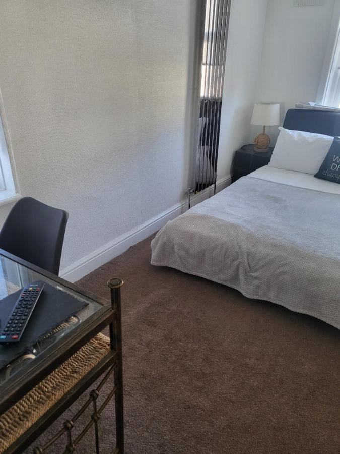 140 Bond Hotel Blackpool Luaran gambar